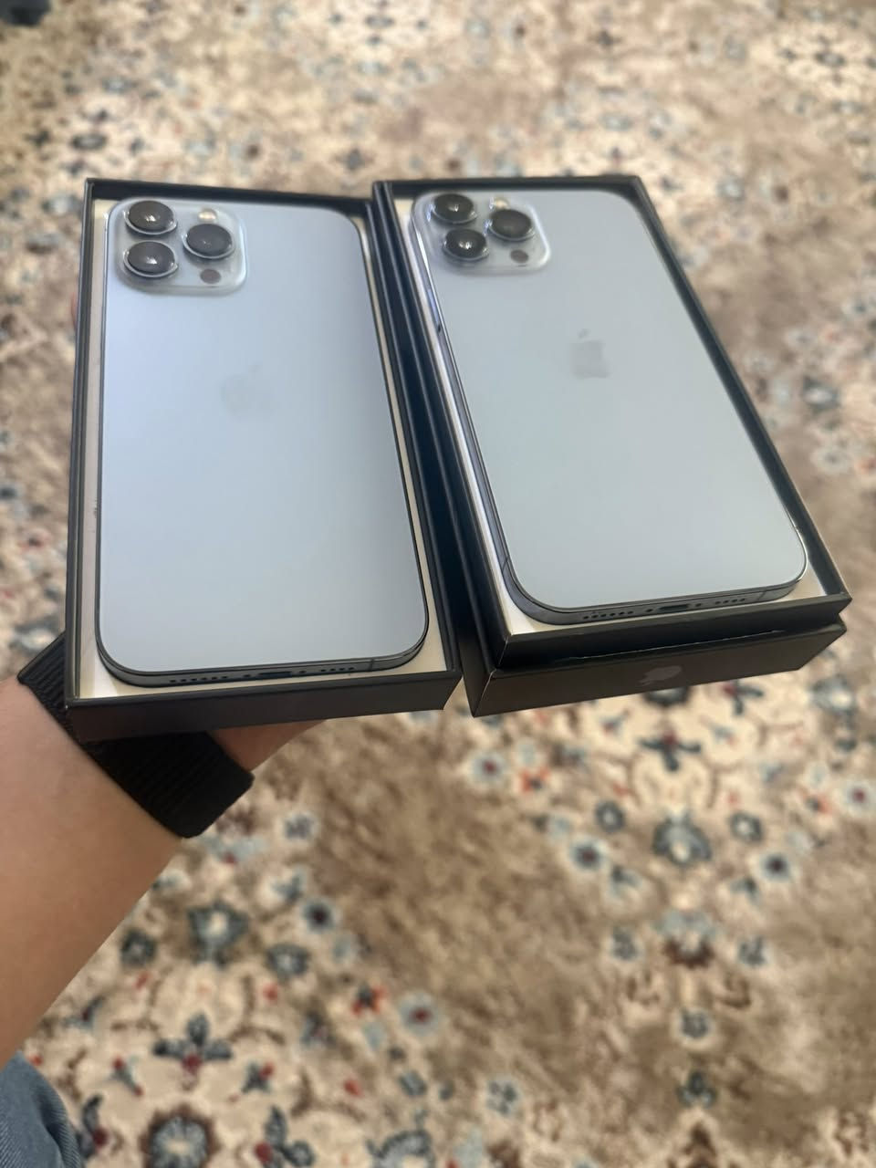 ايفون ١٥ برو ماكس 256GB عربي شرق اوسط

مكفول من شخط وزلغ وتصليح بطاريه ٨٣ 

السعر ٩٥٠

تواصل واتس ***********
