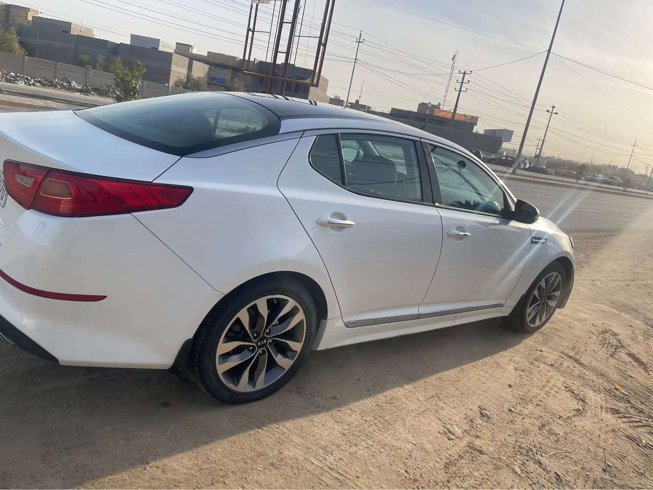 السلام عليكم اوبتما خليجي 2015 

نظيفه السياره حيل رقم بغداد بسمي 

السياره فول مواصفات واحد على واحد 

بنوراما 
كشن كهرباء       السعر 133
بصمه 
مري شفط 
كشنات جلد 
وبيه بعد موصفات كامله فول واحد ع واحد

السياره بيه اربع قطع صبغ  الجنطه والجاملغ الخلفي والبابين ظربه خفيفه ما واصله للحوض ولا عابره والبابين تلوين  

مكاني ديوانيه ام الخيل 
*********** ديوانية, القادسية
