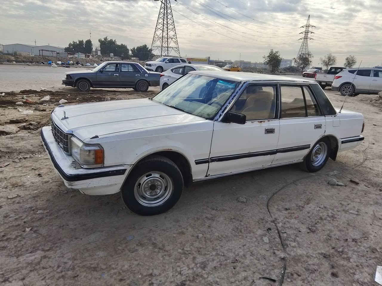 سلام عليكم للبيع او مراوس سوبر مديل 1985 رقم بغداد دولي انكليزي باقي على استلام لوحات سنويه مشروع وطني جديده راعيه يمي بناصريه شرط تحويل ثاني يوم مكينه وكير بلاد جدد كير عادي حداديه جديد تخم تاير جديد ويل عادي بلاد سياره مكفوله من ضربه وصبغ بيه مكانات قليل وكص ونقل وعيب شرعي وصوليات السعر 45 وبيه مجال لشراي مكاني ناصريه مركز شراي يتصل وبخدمته وهاذ رقمي ‏.           ‪0781 662 7577‬‏
