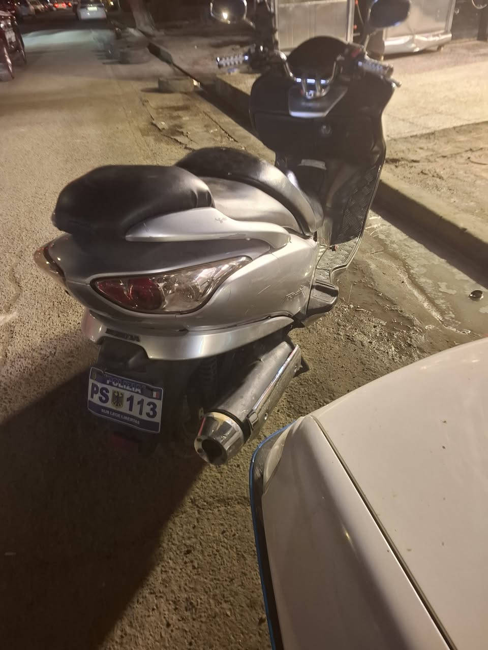 السلام عليكم دراجه فورزه ٠٩ للبيع السعر ٦٠٠ وبيه مجال حك الجيه الدراجه فقط بوشه جاي اذب المي مالته *********** واتساب فقط
