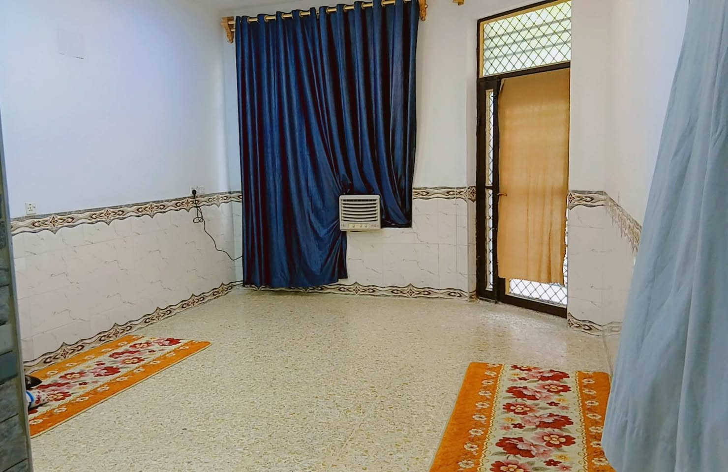 دار للبيع جنس العقار زراعي سند ٢٥  تحويل وسند بسمي المساحه ١٤٠ متر طابق واحد بناء ٢٠٣٢ كامل خدمات ما مجاري كهرباء شارع محدول الموقع أبو دشير شارع الضغط زراعي أسواق جدو  تفاصيل البيت أكثر معروض بالصور السعر أدخل خاص أو اتصال على الرقم ***********
