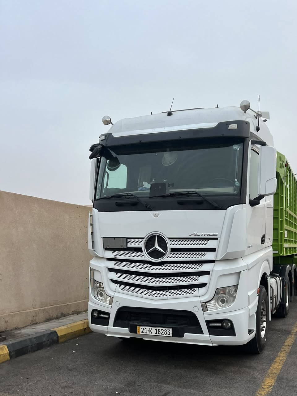 السلام عليكم للبيع وحش ٢٠١٧ فول مواصفات مرقمه خمس محاور فصخ وربط بيع بس الراس

‭٠٧٨١ ٤٠٤ ٦١٨٥‬ ‭

‭٠٧٧٢ ٤٧٦ ٧٧٥١‬
