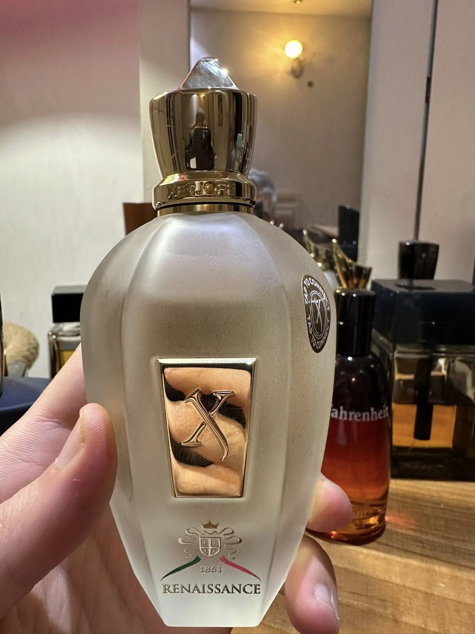 عطور اصلية للبيع
زيرجوف رينسانس مستخدم منه ٥ مل السعر ١٢٥ دولار

زيرجوف نيكسوس مستخدم منه ١٢ مل السعر ١٣٠ دولار 

زيرجوف كوسموراتي موفيستوا مستخدم منه ٧ مل ١٢٥ دولار 

دي مارلي لايتون اصدار ٢٠١٩ صاحب الثبات القوي باقي اكثر من

من نصف السعر ١٠٠ دولار الحجم ١٢٥ مل 

دي مارلي هيرود اصدار ١٩ مستخدم اقل من ربع ١٢٥ مل ١٣٠ دولار 

كوجي انتينس عود مستخدم اقل ال١٠ مل سعر ١٠٠ دولار 

بوس بوتل ابسلوت مستخدم اقل ١٠ مل السعر ٧٥ دولار 

ديور اوم انتينس اصدار ٢٠٢٠ الاداء القوي المقطوع باقي نص 

١٢٠ دولار 

دوير او فهرنهايت تواليت اصدار ٢٢ مستخدم ١٠ مل ٧٠ دولار 

ارماني كود برفوموا المقطوع ٢٠٠ مل باقي اكثر من النص بقليل 

اصدار مقطوع ٨٠ دولار 

كينزو ايدي بارفام مستخدم اقل الربع ٥٠ دولار 

ذا وان دولجا اند كابانا مستخدم اقل ال١٠ مل اصدار قديم 

EDP السعر ٦٠ دولار 

سبايس بمب اكستريم مستخدم اقل ١٥ مل الحجم الكبير 

السعر ٥٥ دولار 

 Adam & Eve's Dress Lorenzo Pazzaglia عطر مستخدم اقل ٥ مل حجم ٥٠ مل السعر ٨٠ دولار


**إذا كنت صاحب هذا الإعلان وتريد حذفه لأي سبب، رجاءا أرسل رسالة إلى الدعم الفني**