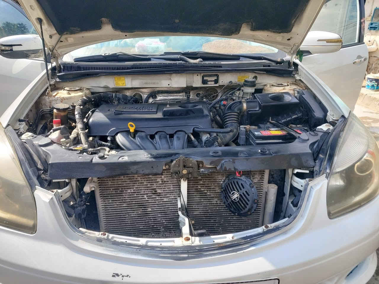 السلام عليكم سياره جيلي موبل موديل 2013 مككفوله كير ومكينه وحداديه سياره نضيفه وحلوه مال جناي المكان الديوانيه الحمزه السعر خاص للأستفسار *********** والسنويه لل 27
