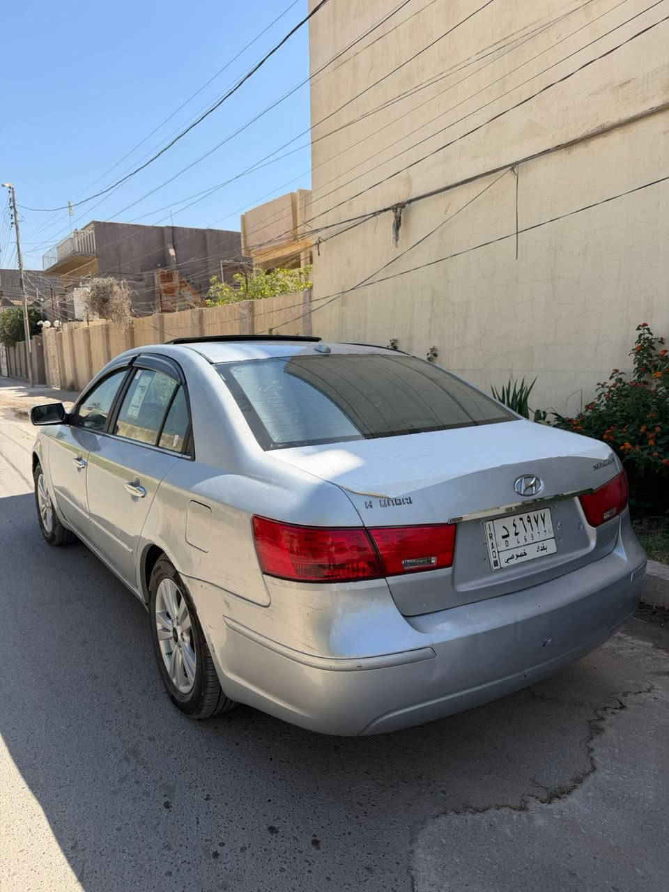 سوناتا ٢٠٠٨ سياره حلوه وجاهزه للاخير
مكينه ٢٤٠٠دوش 
مابيه نقص بيه صبغ جاملغ خلفي وباب بدون دواخل وبيه جراد مكانات 
مكينه كير حداديه تخم تاير كله جديد
رقم بغداد تحويل مباشر 
مكانه بابل شارع ٦٠
سعر ٨٩$
***********
