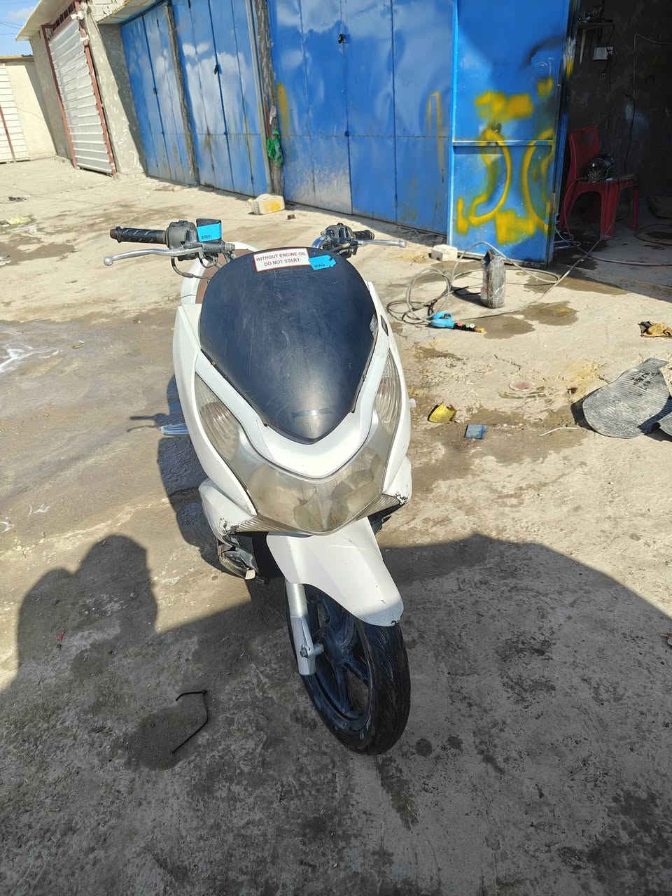 سلام عليكم دراجهpcxمحرك150
عنوان بغداد الغزاليه السعر800وبيه مجال رقم 
***********
