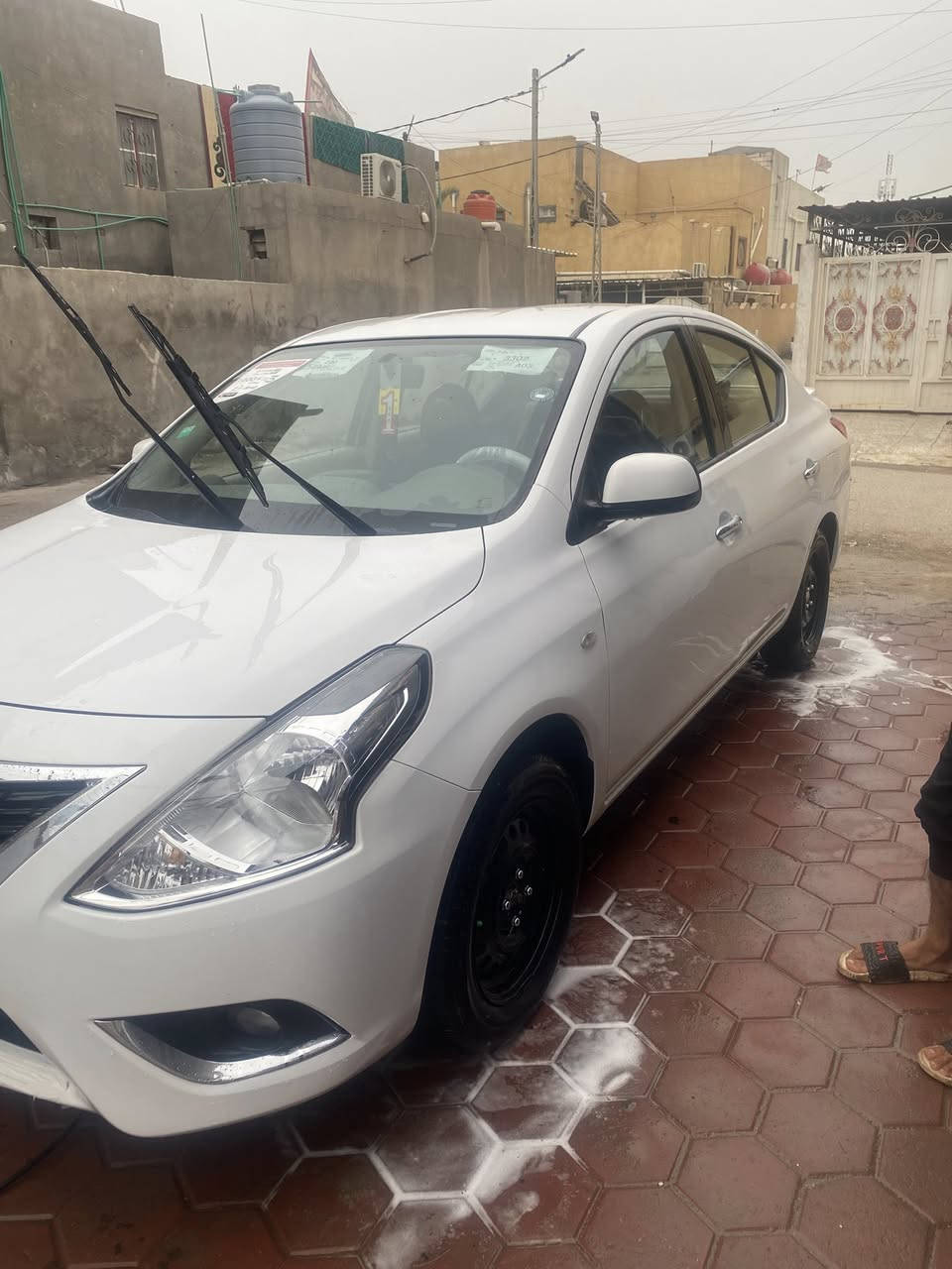 سني هندي مديل 24ماشيه 38كفاله ما عده طخه زغيره باب سايق ولباقي كفاله دوشمه عامه سعر 130 وبيه مجال قليل البصره المعقل ***********
