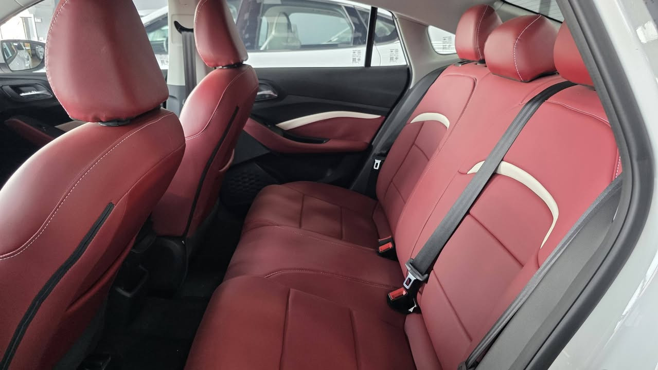 ئێم جی  MG GT 2025 Sport
گێڕ عادی.ناو جلدي سوور  بەردەستە.
صفر كم.مواصفات.بەصمة.شاشەوكاميرا.
حساس.ئاوێنە ئیشارەت.لايت زينۆن. ڤۆلیۆم
مكان  أربيل ١٠٠ متری معرض توب كارس 
سعر ٩٥ورقە.  موبایل ***********
