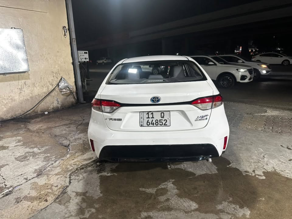 كوريلا هايبرد شكل امريكي للبيع محرك 1800 
بيها بارد جداً بسيط بالصندوك والرصعة المبينه بالجاملغ الخلفي 
السعر 140 وبيها مجال 
للاستفسار ***********
