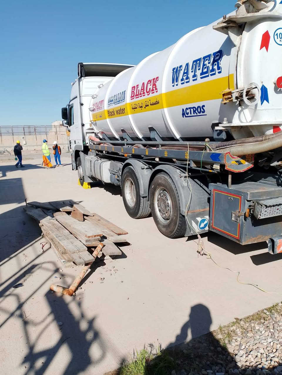 مكلف بل نشر 
سلام عليكم كتروز حوضيه 
مديل 2012 
رتايدر 5 طكات 
حجم 2541
تبريد و تدفئة شغال 
دبل مناميه 
قماره محرك كير شاصي اكسل شاصي كله كفاله عامه ✓
تايرات كله جديد 
حداديه كله جديد
سحال ثابت مو دوار  
سياره جوبلس من كدام و وره 
تانكي 24 طن تانكي 8 ملم ول قباقه 10 ملم ماطور براين ابو 6 سحب و دفع  سنويه بسمي تحويل ثاني يوم مكان البصره سعر تصل وتدلل
***********
