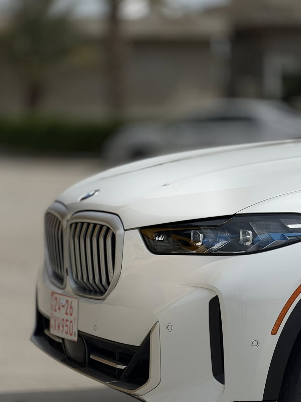 2024 BMW X5 🇩🇪 كلين تايتل كاتي دهوك
BMW X5 موديل 2024
كلين تايتل كاتي دهوك بحالة الوكالة

المواصفات

محرك 6 سلندر تيربو مع نظام هايبرد مساعد
كير اوتوماتيك 8 سرعات
دفع خلفي sDrive بثبات عالي وراحة بالقيادة

شاشتين ديجيتال كبار
عداد ديجيتال كامل
شاشة وسطية مع نفيكيشن اصلي

كامرات 360 درجة 

رادارات 360 درجة 
حساسات امامية وخلفية

مثبت سرعة ذكي
نظام المحافظة على المسار
تحذير اصطدام ويا بريك طوارئ

تشغيل بصمة دخول ذكي فتح وغلق اوتوماتيك عند الاقتراب والابتعاد عن السيارة

سقف بانوراما
كراسي جلد فخمة

تدفئة وتبريد للكراسي

تحكم كهربائي ويا ميموري

ستيرن متعدد الوظائف

شاحن لاسلكي

هاند بريك كهربائي

اوتو هولد

نظام صوت Harman Kardon الاصلي

اضاءة داخلية محيطية Ambient

باب خلفي كهربائي ويا حساس قدم

مرايات كهربائية طي

مرايات قلاب على R
ويل كب رياضية حجم  كبير

لايتات LED ويا تقنيات LCI و Laser

السيارة نظيفة جدا ومواصفاتها كاملة

للاستفسار مراسلة الخاص او الاتصال

للاطلاع على باقي السيارات والعروض Salam Fareed ونعدكم بكل جديد ومميز دائم

الـعـــــداد 47800 Mi
يوجد فيديو 📹 توضيحي للسيارة 

*********** واتساب *********** 

واتساب ***********   واتساب 0751 761 4275
