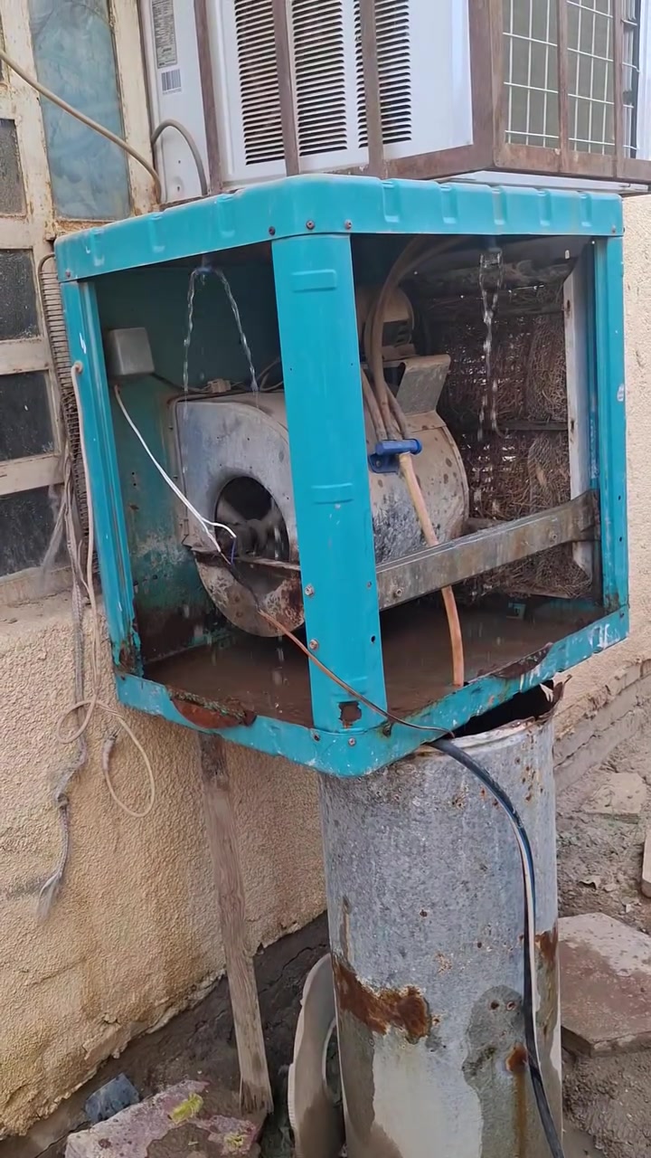 سلام عليكم يتوفر مبردة بلاستك شغالة نظيفه وهواء قوي حجم كبير السعر المطلوب ٧٥ الف ... يتوفر مبردة حديدة تفيد اهل المحلات سعر ٣٥ الف مع تانكي حديد .... يتوفر ميز طعام بلاستك نظيف مع ثلاث كراسي بلاستك بسعر ٢٨ الف .... يتوفر ناركيلة عدد ٢ بسعر ٢٠ الف يتوفر ايباد مع كفر ضد الكسر ب١٥ الف فقط عاطل ... المكان بابل بكرلي قرب الملعب الرياضي تواصل والاستفسار ***********
