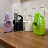 ⚡ مثارمة خضروات تعمل بالشحن تايب سي.  . التوصيل مجاني داخل بغداد  35.6...