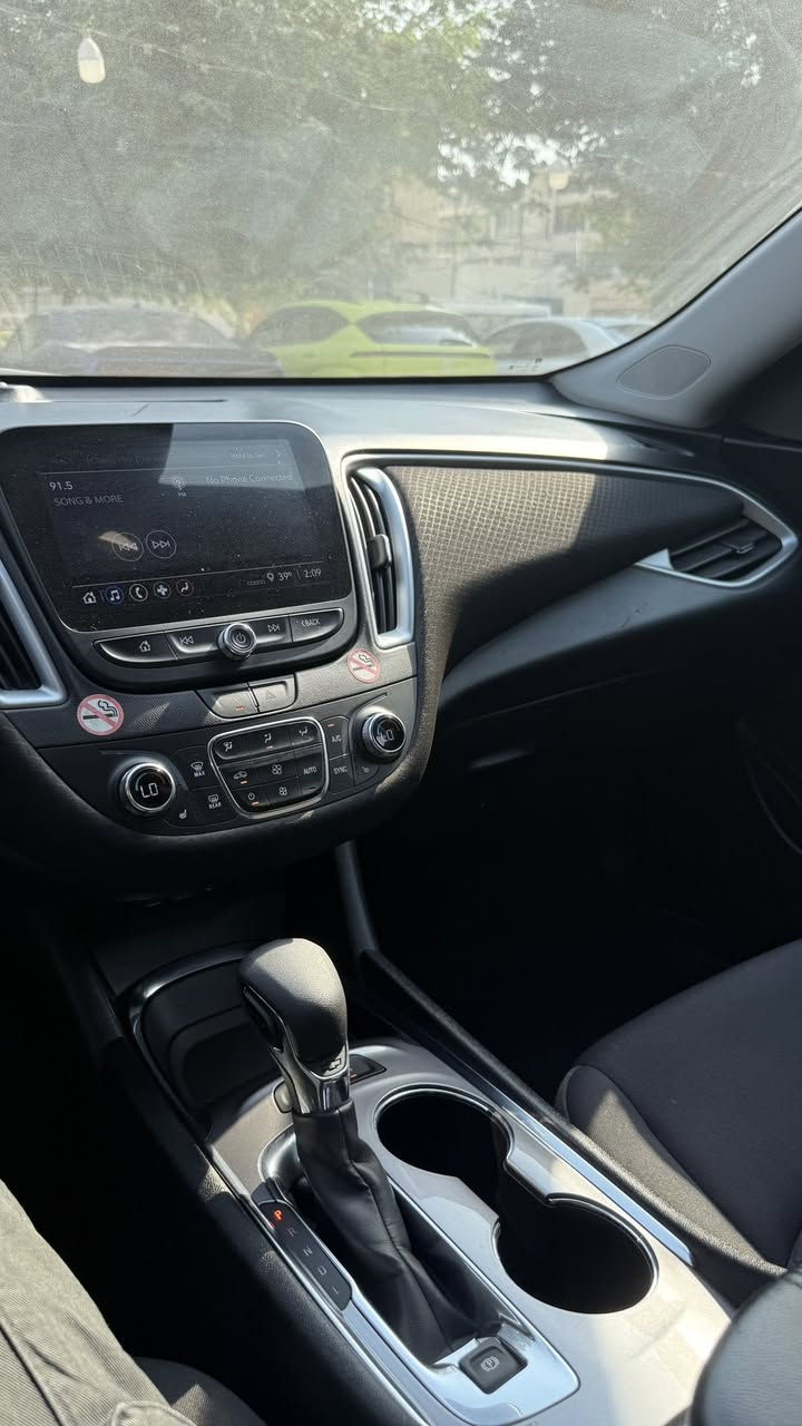 _ النوع : [ Chevrolet malibu Lt]
_ الموديل: [2024]
_ المواصفات: [ شاشة – ابل كار بلاي – بصمة - صندوق كهرباء - رادار - …]
_ الكيلومتر: [33,000km ]
_ الضرر : [ البابين مبدل اصلي و مصبوغ و الجاملخ مصبوغ ]
_ الموقع : بغداد - الجادرية
_ للاستفسار : ***********]
