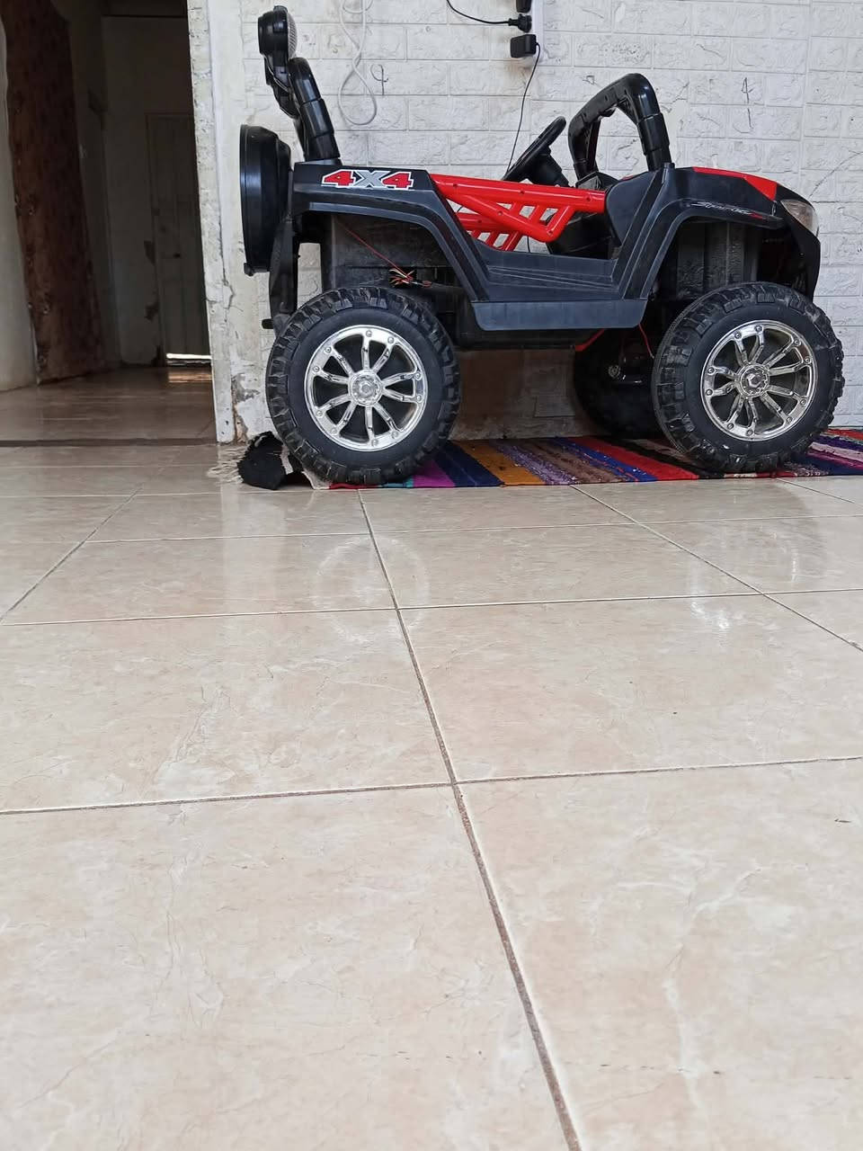لبيع  سياره اطفال جديده ضخمه السعر 150الف العنوان سكنيه واطئه الكلفه


**إذا كنت صاحب هذا الإعلان وتريد حذفه لأي سبب، رجاءا أرسل رسالة إلى الدعم الفني**