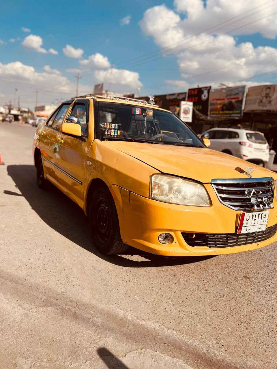 السلام وعليكم شيري  مريال للبيع ب35 او مراوس مكاني بغداد السيديه السياره جواهه تخم تاير وووياله جدد مكينه خرسه لاتبخير ولا تنقيص سياره جاهزه للشغل  رقمي ***********
