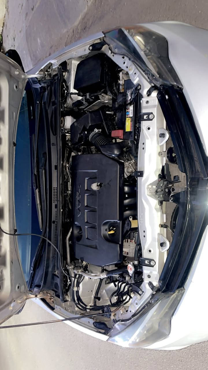 سلام عليكم كورلا وارد أمريكي  موديل 2018 رقم بغداد الدولي الجديد

بسمي سنويه ل٢٠٣١  هزه جديده محرك ٢٠٠٠ مكينه وكير بلادي على وضع شركه

السياره بدون نقص دوشمه وتايرات جديد 

بيه رشات صبغ ابيع حزام بدون دواخل بدون ايرباك 
 
مكاني بغداد كرادة 118 وبيه مجال ***********
