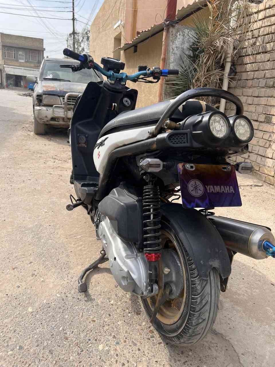 سلام عليكم سكنس جبلي حديث صار اله شهر من نازله لشارع دراجه خير من الله اي نقص ما بيها مكفوله كفاله عامه سعرها مليون و400 وبيها مجال لطيبين الرقم للاستفسار ***********
