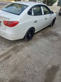 النترا ٢٠١١ • شاشة وكاميرا • رقم اربيل