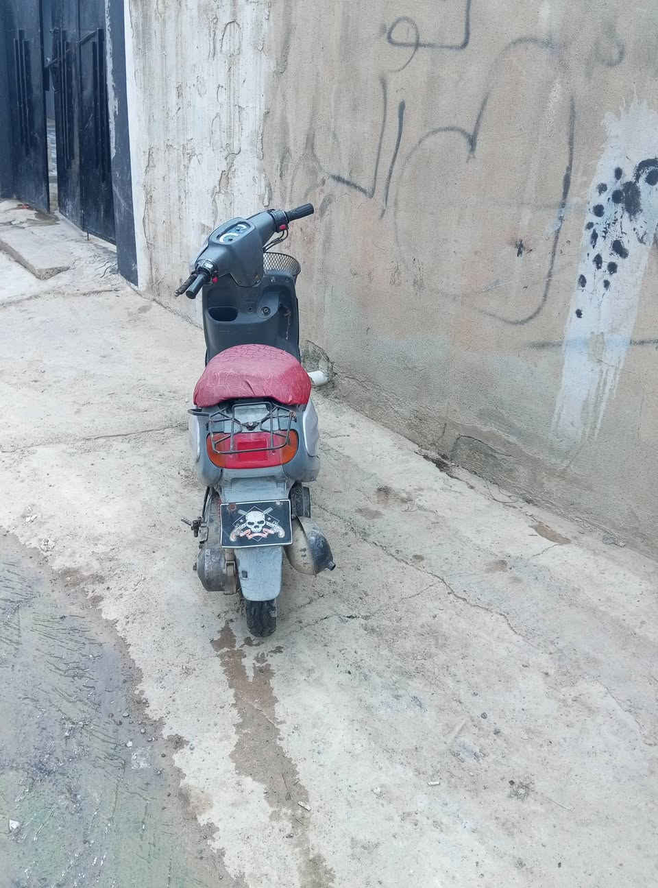 ماطور نفخ محرك شرط معمر مره 1 شاصي شرط نص هندر يشتغل ماطور ما شالله على السعر 155موصل ايسر ***********
