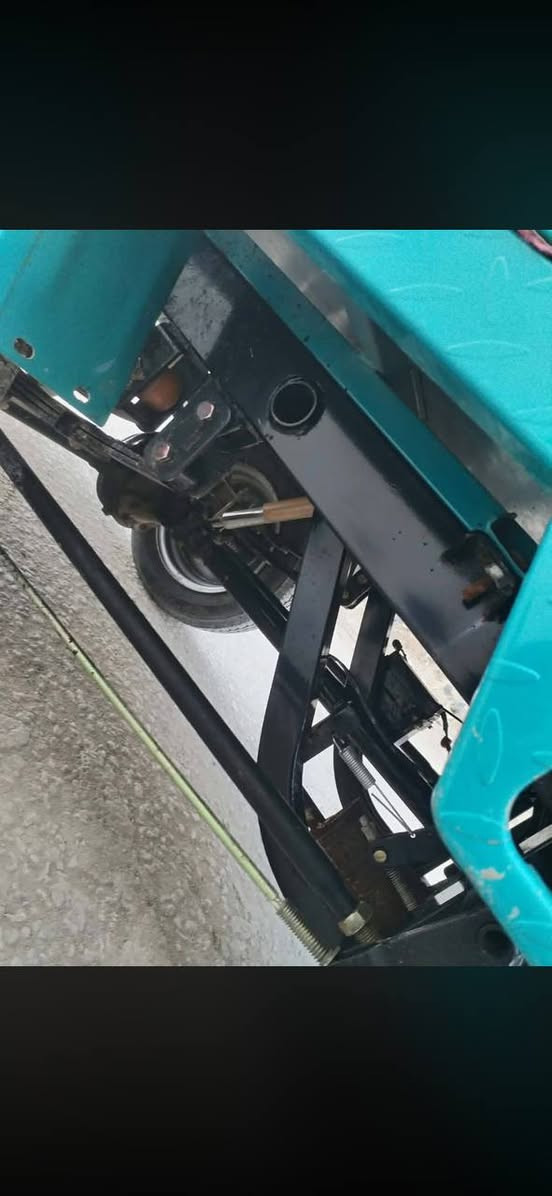 سلام عليكم ستوته للبيع موديل 23اوراق اصولي مكفوله كفاله عام مكان حله سعره 2او350او بيه مجال شراي بيك خير أو دلل ***********
