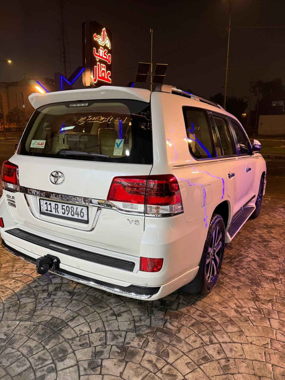 سلام عليكم
لاندكروز 2019 كراند ضمان شركه ساز SAS 
ماشيه 78 حقيقي 
مكفوله من الصبغ والتبديل 
رقم بغداد سنويه ابسمي هزه وفحص جديد 
4 بصمات 
صندوك كهرباء 
دشبول لكزز 
كشن ٢ كهرباء
مواصفاتها معروفه 
مكانها بغداد شارع فلسطين
***********
