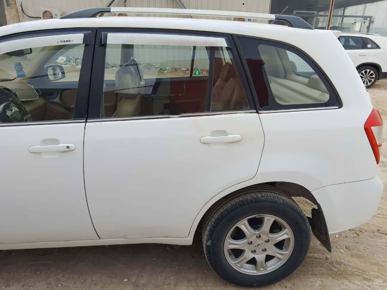 تيكو للبيع موديل 2014 مكينه  2000كير ميكانيكي تحويل مباشر سياره مكينه كير  جدد مكانها كوت رقم الموبايل *********** اني مكلف بالنشر تحويل مباشر
