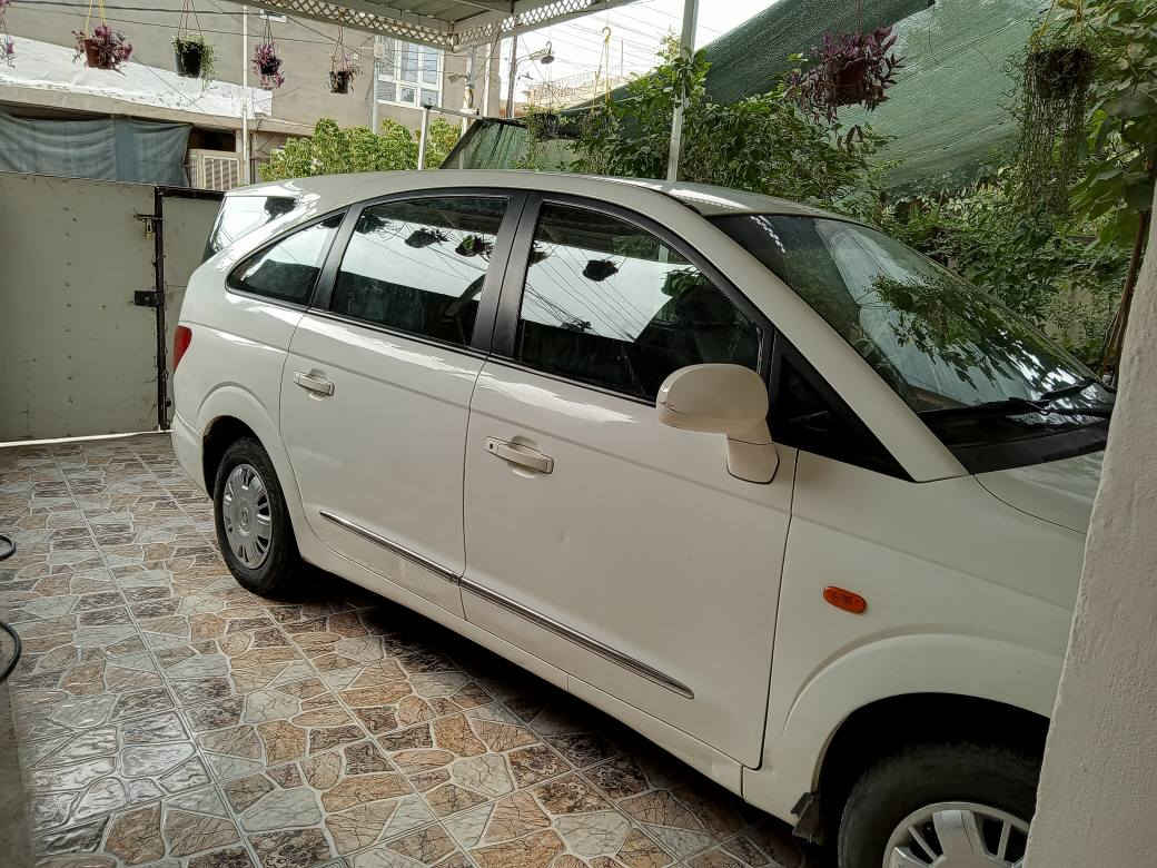 سانك يونك موديل 2011 اوتوماتيك تبريد وتدفئة ممتاز ٧راكب VIP باسمي سنوية نهاية 2030 هزة جديد كهربائيات كلة شغال  وبي بطاقة بانزين مكاني كركوك حي العسكري للبيع او مراوس السعر 90وبي مجال بي ثلاثة قطع صبغ بسيطه سياره شواصي وتكم ودواخل كله مكفول رقم الموبايل *********** كركوك, العراق
