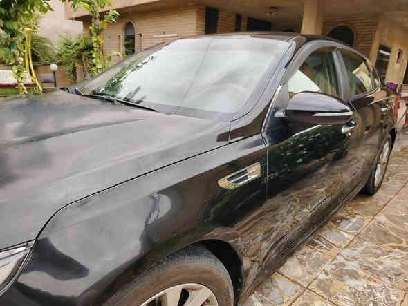 اوبتيما ١٨ وارد أمريكي ماشيه ٤٠ فقط بيها قطع صبغ شادلها منظومه بانزين جديد منظومه غاز يعني ماكو دوانز وصرف تخم تاير جديد وباتري جديد صدر جديد رقم بغداد جديد الدولي حادثه جاملغ الأيسر بدون لغد رايدها ١١٥ وبيها ضعف بالرنكات يعني تبخر من الصلصنه 
مكاني بغداد صليخ ل٦٠٠
***********
