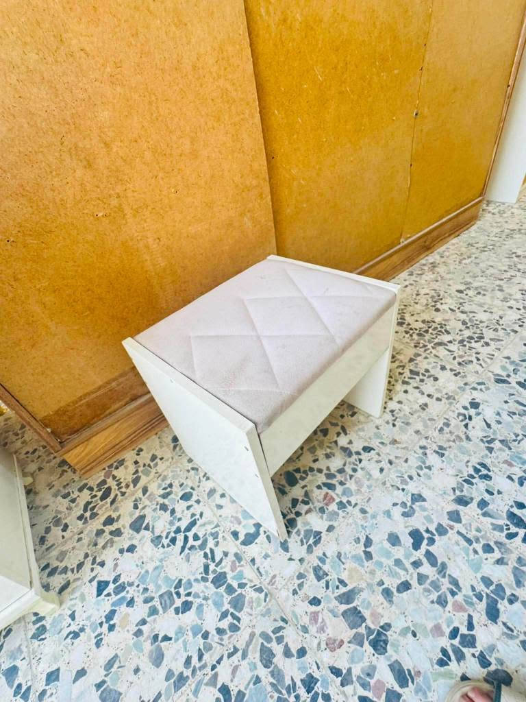 غرفه 6 قطع نضافه 100‎%‎ سعرهه 340 الف نجف سعر قفل النجف, العراق


**إذا كنت صاحب هذا الإعلان وتريد حذفه لأي سبب، رجاءا أرسل رسالة إلى الدعم الفني**