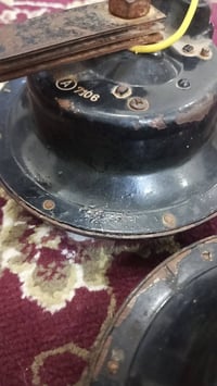 هورنات للبيع مايدكن ماعرف شبيهن قيم واخذهن 07783224253 واتساب