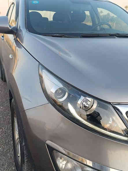 السلام عليكم 
السعر 129ورقه مكفول سونر 
للبيع كيا سبورتج 
خليجي مكفول صبغ بس 
بنيد اثر نكراش حصو شارع    مذكور بل سونر
 بدون ضرر***********
ماشيه 110km
سياره كلش نضيفه ادامه كامله. رقم بغداد 
١- شاشه كامره 
٢- حساسات 
٣- لايت لد نهاري 
٤-تحكم ستيرن جهتين
٥- تبريد قطعتين
٠٦مري قلاب 
٠٧جلد باقي موصفات
