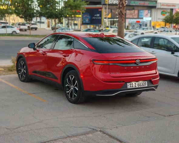 تويوتا  كراون 2024
مكينه هايبرد ٢٤٠٠  
ماشيه 25 الف مايل دخول جديد
رقم بغداد ب اسمي
(شاشه كبيره )
( وتدفئ كشنات امامي )
(كشنات كهرباء )
(لايت زينون ٤ عدسات الفوول  + حاجب)
(بصمه تشغيل وابواب )
(فور ويل )
(رادارات امامي+ خلفي )
(سستم صوت jbl )
(اوتو هولد )
الحادث بنيد فقط تبديل + جاملغ امامي تعديل 
باب خلف سايق مصبوغ 
***********
السعر المطلوب (270 )$ بيها مجال بسيط
