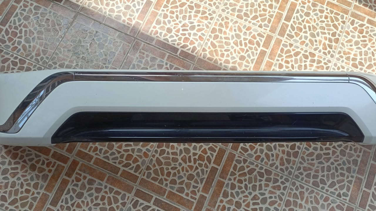 السلام عليكم اخوان اغراض لاندكروز اصلي تفصيخ بدون قطره صبغ للبيع من موديا ٢٠١٧ فما فوق لحيه اماميه وخلفيه اصليات بدون صبغ وشباك اصلي وحواجب  ليريدهن يراسلني ويدلل


**إذا كنت صاحب هذا الإعلان وتريد حذفه لأي سبب، رجاءا أرسل رسالة إلى الدعم الفني**