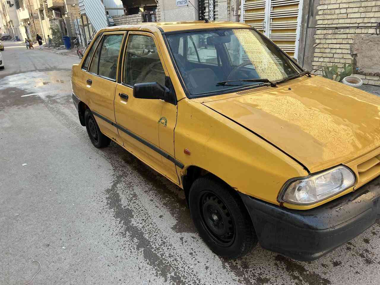 سلام عليكم سايبه موديل 11 رقم بغداد هيئه مصفره مكينه حلوه كير كلج تعبان بس شغاله وتمشي طبيعي شاصي واحد معمر عليها غرامات 240الف سعر 19$ مكاني بغداد الغزاليه 

‭0788 172 0190‬
