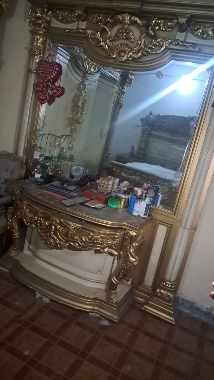 غرفه زان نظيفه للبيع ودوشك وجربايه طفل


**إذا كنت صاحب هذا الإعلان وتريد حذفه لأي سبب، رجاءا أرسل رسالة إلى الدعم الفني**