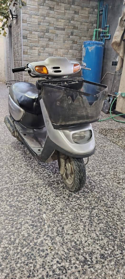 سلام عليكم شباب دراجه للبيع منغولي ام السلة نكره هندر لايت شغال اشاير شغالة  النظافة 85%  السعر 275 الف الشراي يتصل بل رقم *********** غير متواجد هنا
