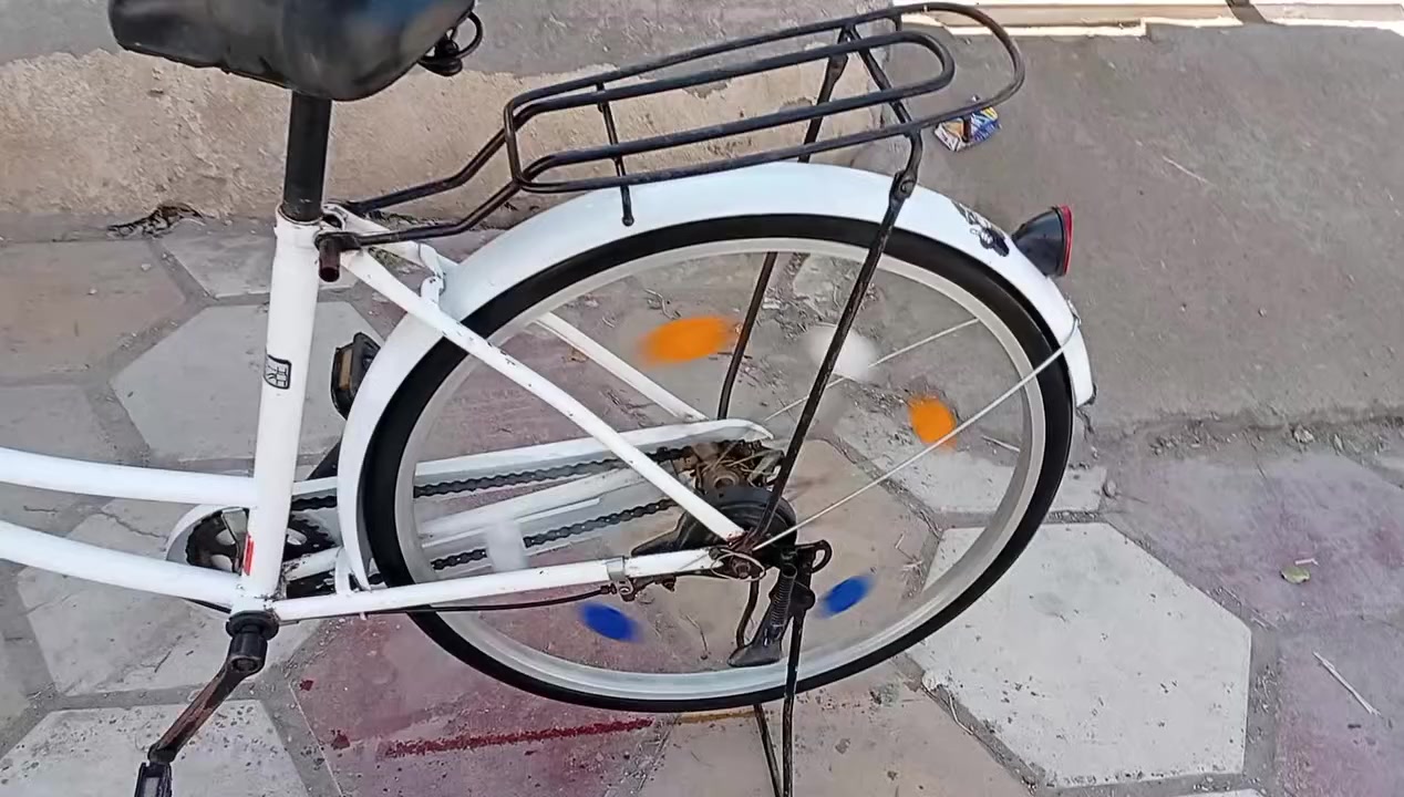 السلام عليكم بايسكل للبيع ياباني حجم 26 مراسله واستاب مازجر*********** السعر 85وبي مجال للطيبين
