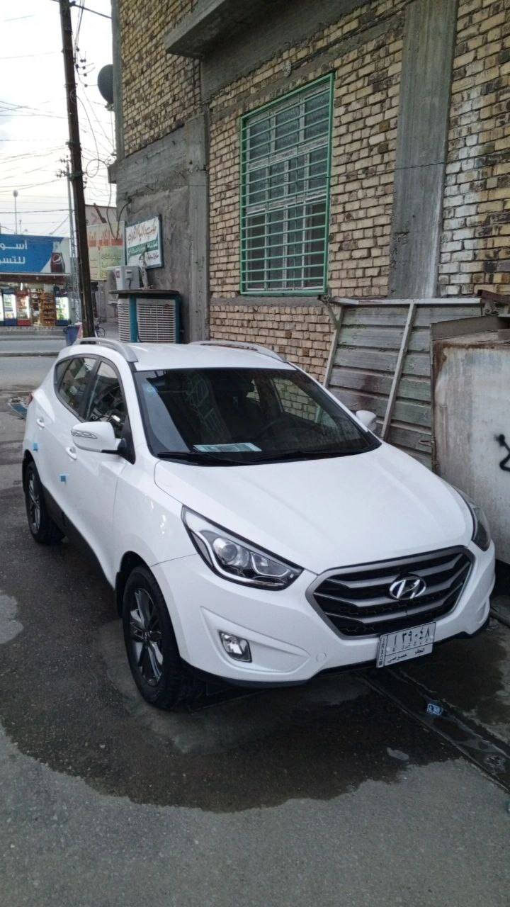 سلام عليكم 
توكسان للبيع  2015
رقم نجف تحويل ثاني يوم 
تبريد ثلج 
فول ما عدا الفتحة
مكان سيارة النجف 
رقم راعي السياره 
***********
