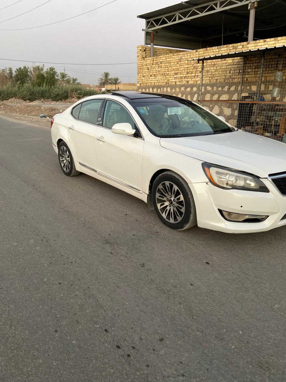 السلام عليكم اخوان
🚗للبيع،، كادنزة خليجي رقم بغداد موديل 11
✨السنويه مساقطه وتحويل ثاني يوم 
💠كير ومحرك افلون شرط شلعه ومعدل3000/v6
🎨مصبوغه حزام بشركه روعه ب اربيل وضمان 5 سنوات بيه 

📌الموصفات 
🌅بانوراما 
🫟تبريد شغال وقطعتين
🪑كشنات كهربائيه 
⭕️تحكم ستيرن 
🚘مري شفط 
🎗️باقي تفاصيل السياره اتصل وتدلل 
📍مكان السياره بابل - القاسم
💵السعر 78وبيه مجال للشراي ويدلل 
✅السياره كلش حلوه وجاهزة متحتاج صرف ب العافيه ع الياخذه 

📞للاستفسار:
الاتصال ع الرقم واكثر شي متواجد ع الواتساب 
***********
