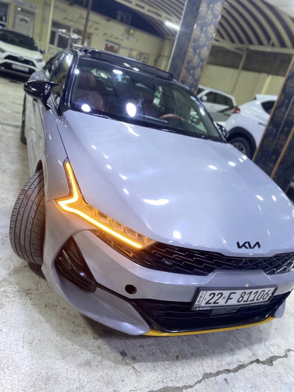 السلام عليكم لون إسمنتي 2021 K5 GT Line فول مواصفات وارد أمريكي بيها ضرر 3 قطع بانوراما /بصمة/تحكمات ستيرن جهتين /تحويل مباشر السيارة مابيها نقص گلوب معروضة بـ162 وبيها مجال بسيط داخل ماروني


**إذا كنت صاحب هذا الإعلان وتريد حذفه لأي سبب، رجاءا أرسل رسالة إلى الدعم الفني**