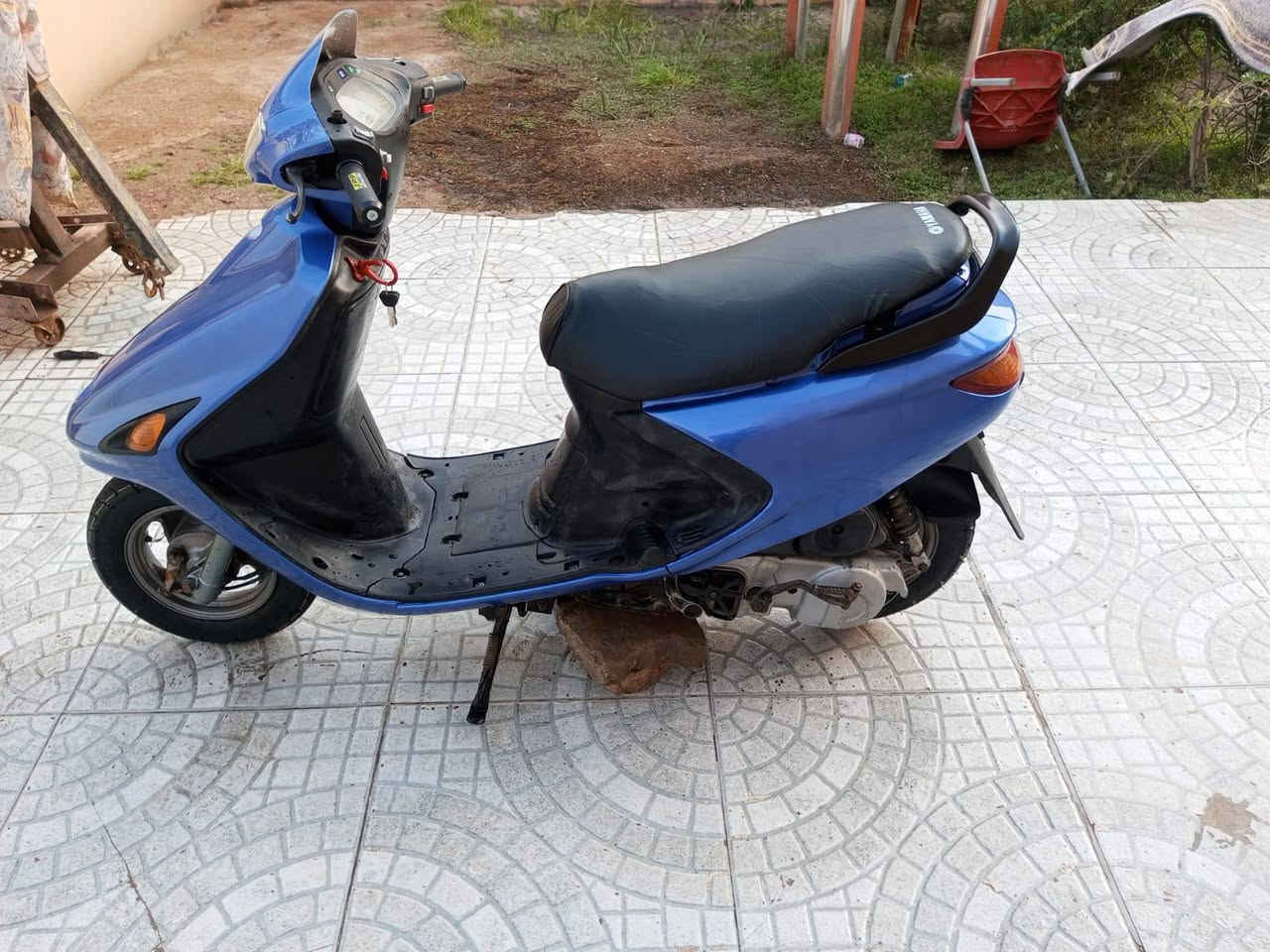 فراشة للبيع كاملة من كلشي مفتوحة
شلعة معدل 140 ما بيها نقص السعر 500)  مكاني ديوانية التقية )(***********)
