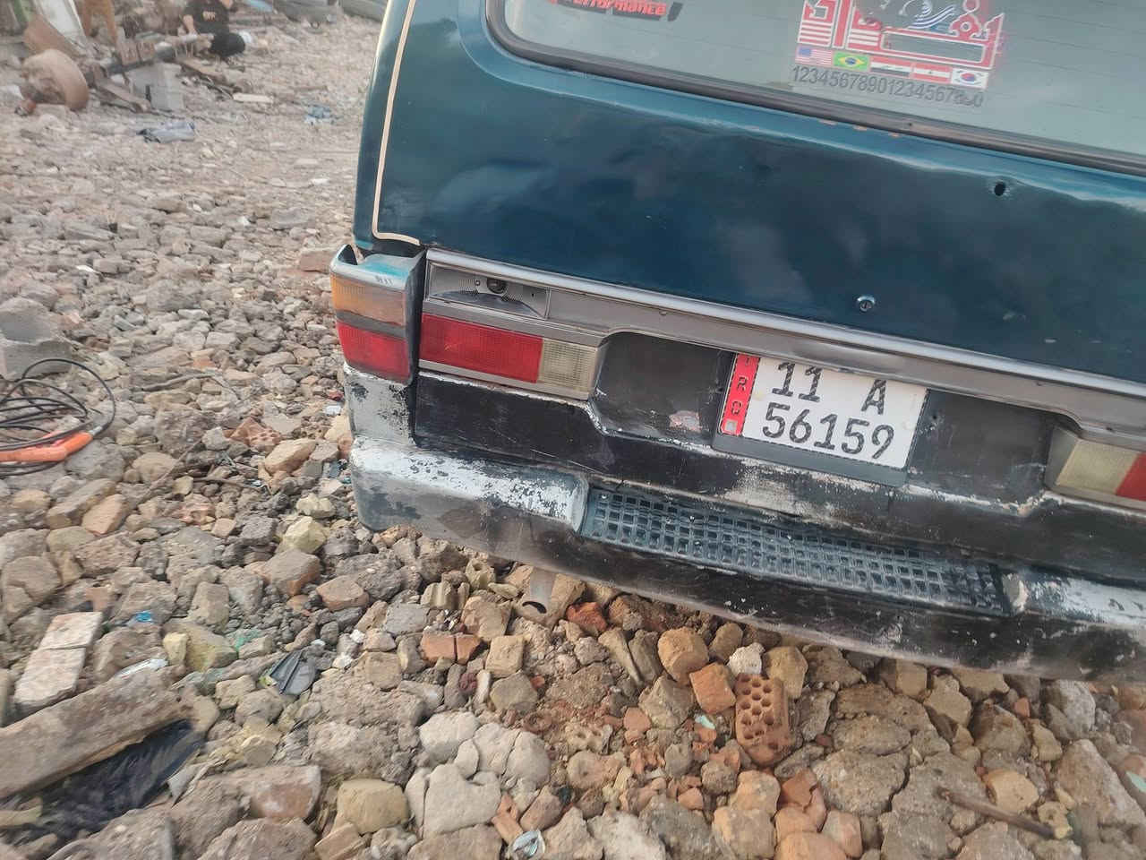 السلام عليكم كية للبيع رقم انكليزي شرط التحويل كير و مكينة نظيفات السعر 30 وبيهة مجال ***********
