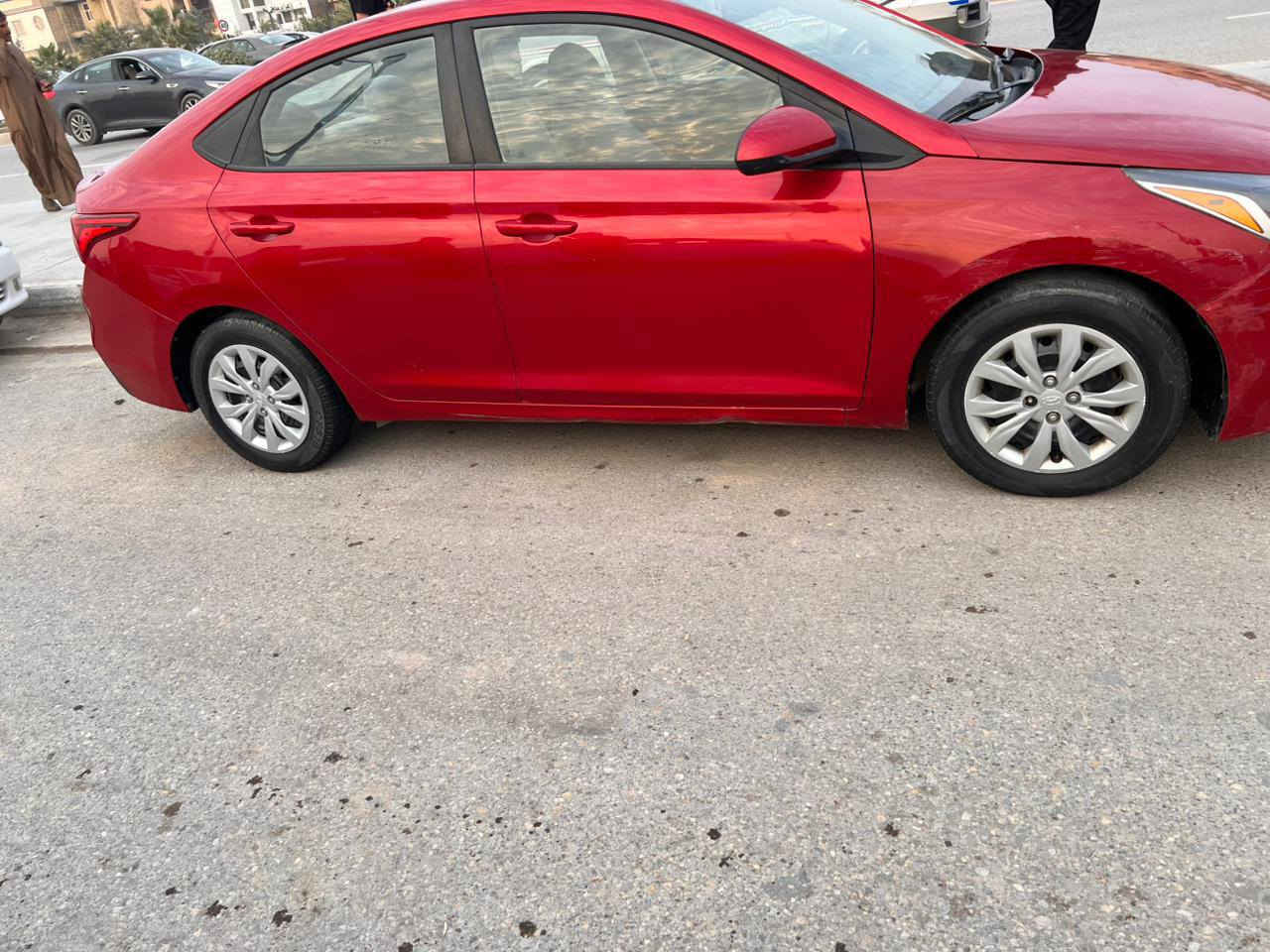 سلام عليكم هونداي اكسنت 2020معوقيم مثنى والد شاب يسوي وكاله عامه بقي أقل سنه وصير حره بس جاملق تبديل وحافت البنيد صبق والباقي مكفوله مكينه كير الكير يتي المرغوب جاهزه سياره سعر 108وبيه مجال مكان ناصريه ***********مكلف بنشر
