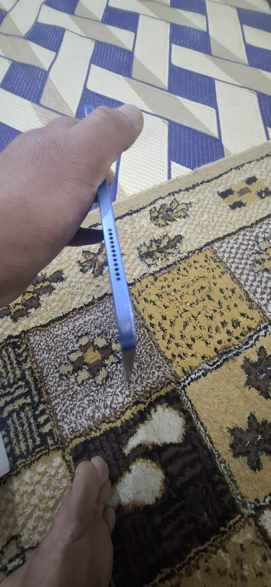 سلام عليكم ايباد ١١ ذاكره ١٢٨ بطاريه ٩٣ مشحون ٣٠٩  غراضه كامله بيه ضربات بل شاصي فقط شاشه مكفوله من شخوط بيع وراوس سعر ٣٩٠ قفل من الخير مكاني بغداد بغداد, العراق


**إذا كنت صاحب هذا الإعلان وتريد حذفه لأي سبب، رجاءا أرسل رسالة إلى الدعم الفني**