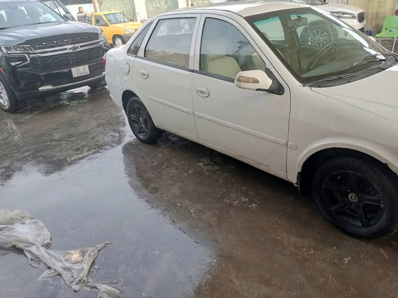 ليفان 520 موديل 2012 رقم قادسية گير عادي السيارة بلادية وجاهزة سنوية لل28 السعر 33 العنوان الديوانية رقم الموبايل ***********
