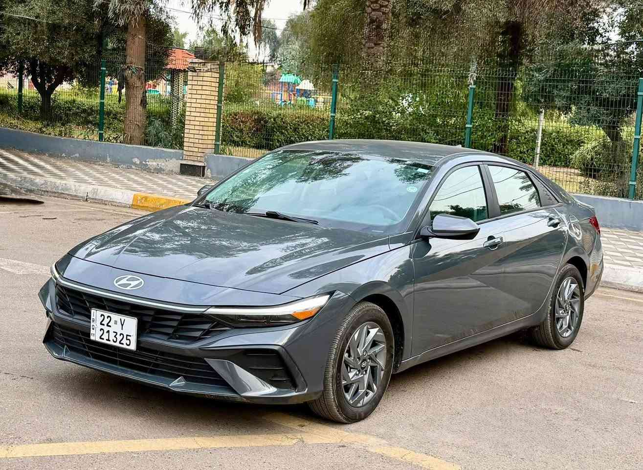 للبيع فقط بدون مراوس
النترا 2024 لون سمنتي 
وارد امريكي 
فول مواصفات. عدا الفتحه

ماشيه (15)الف جديده بدون اي نقص 

حادثهة جاملغ خلفي صبغ بجم كبس وخلف كبس
ايرباك برده فقط
مكينة 2000 دوش
بصمة تشغيل وابواب
شاشه كبيره متصل ديجتل 
لد بلدشبول متغير
لايت زنن بلادي 3 عدسات
كار بلي 
رادار امامي
ورادار خلفي
ورادار جانبي
تحديد مسار
قياده ذاتيه
تنبيه خروج عند المسار
ويل كب لد نهاري. فول تحكم ستيرن
كير اوتو +عادي‼️. تنبيه. اهتزاز. بلستيرن 
السياره بعده بوضع الشركه ومابيه ولا نقص
رقم اربيل الجديد تحويل وكاله مضمون 
للاستفسار
السعر (169) وبيهة مجال بسيط
العنوان بغداد العطيفيه
***********
