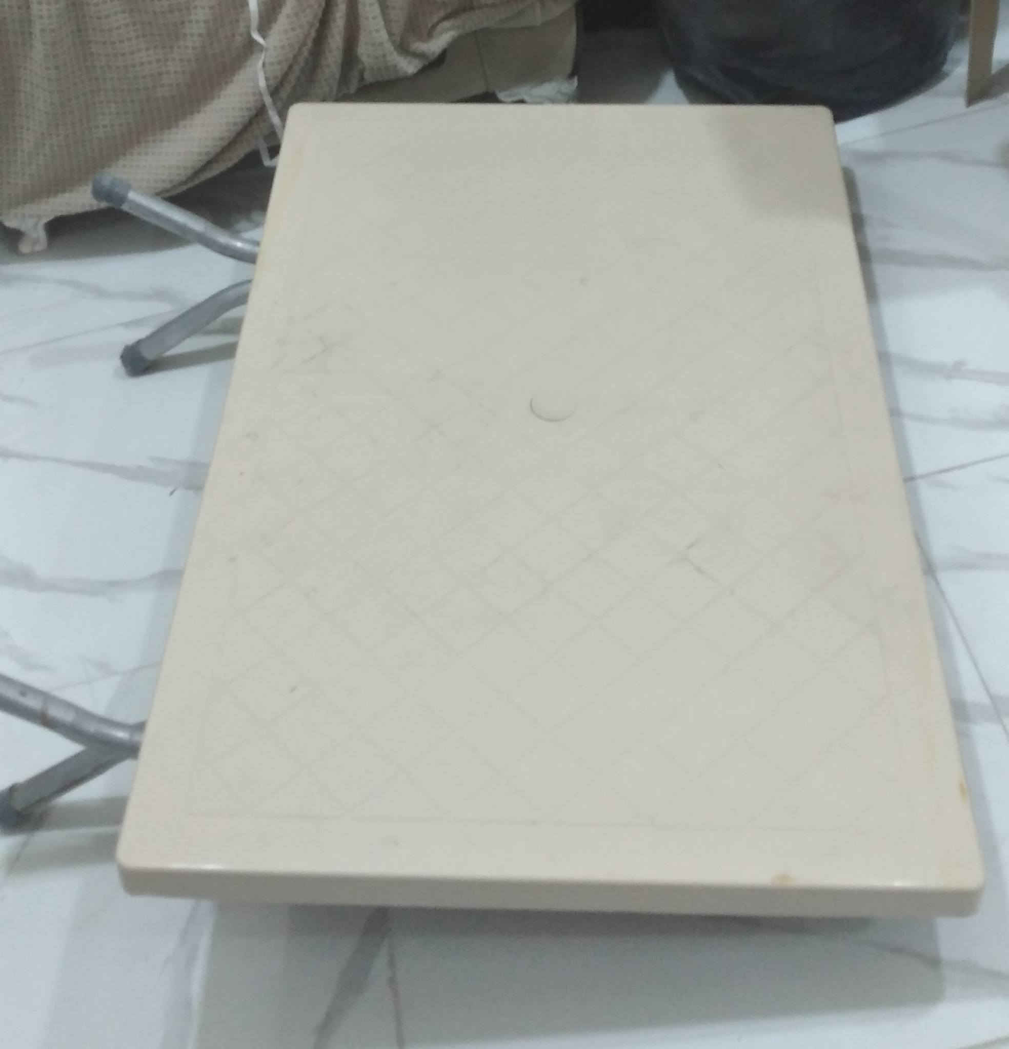 ماصات عدد ٤ سعر الواحدة الفين

كراسي عدد ٦ سعر الواحد ٣ الاف

ميز بدون كراسي سعره ٣٥ الف و بي مجال تخفيض


**إذا كنت صاحب هذا الإعلان وتريد حذفه لأي سبب، رجاءا أرسل رسالة إلى الدعم الفني**