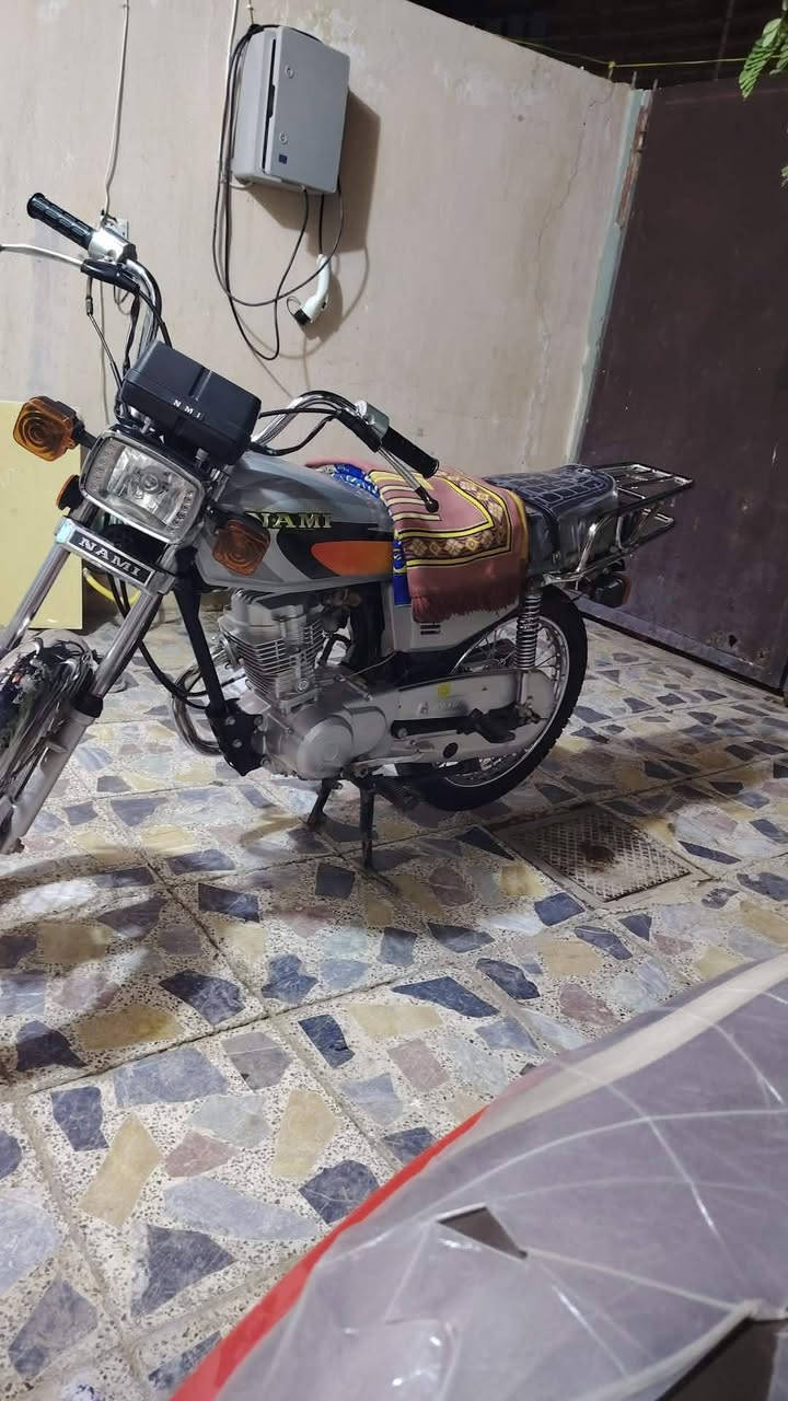 سلا عليكم دراجه اربعه كير تعمير أوراق اصولي شاصي 16 وتعميرها 25 السعر خاص ***********
