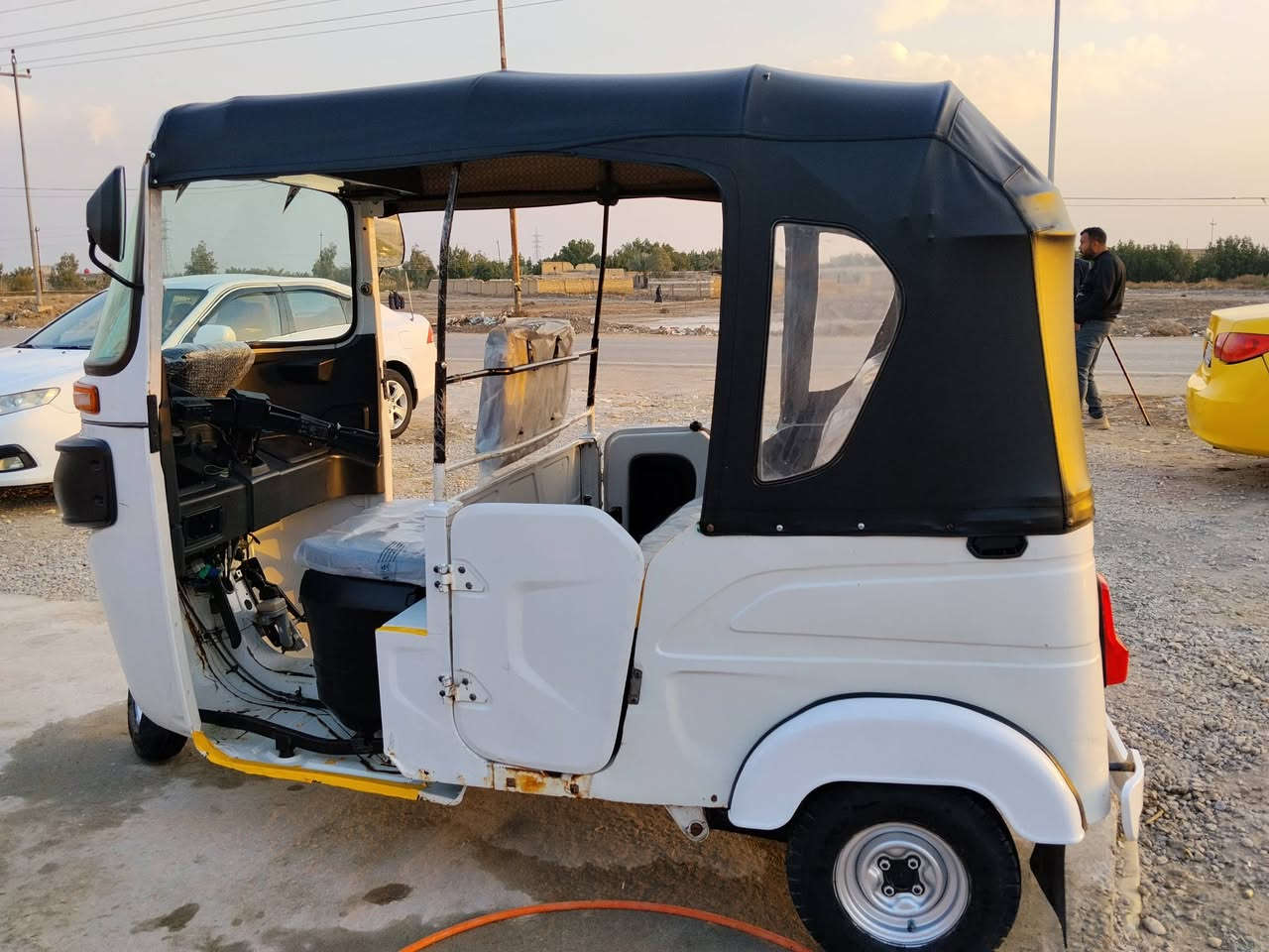 سلام عليكم تككتك موديل 22 ذيقار لوحه سنويه مكينه كفاله بيه ضربه بل صفحه تككتك خير من الله سعر 7200بيه مجال مكاني رفاعي ***********
